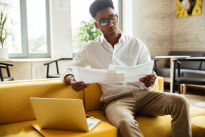 In South Africa, Which Option Is More Advantageous: Salary Advance or Personal Loan?