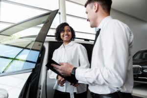 Deciding Between Auto Financing and Leasing: Which Choice Fits You Better?
