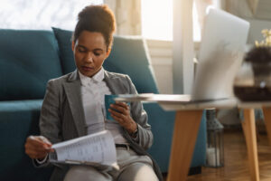 Understanding Cash Advances: Costs, Interest Rates, and Potential Dangers